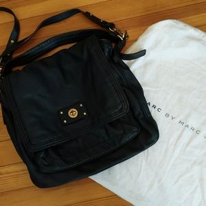 Authentic Marc Jacobs classic crossbody bag black